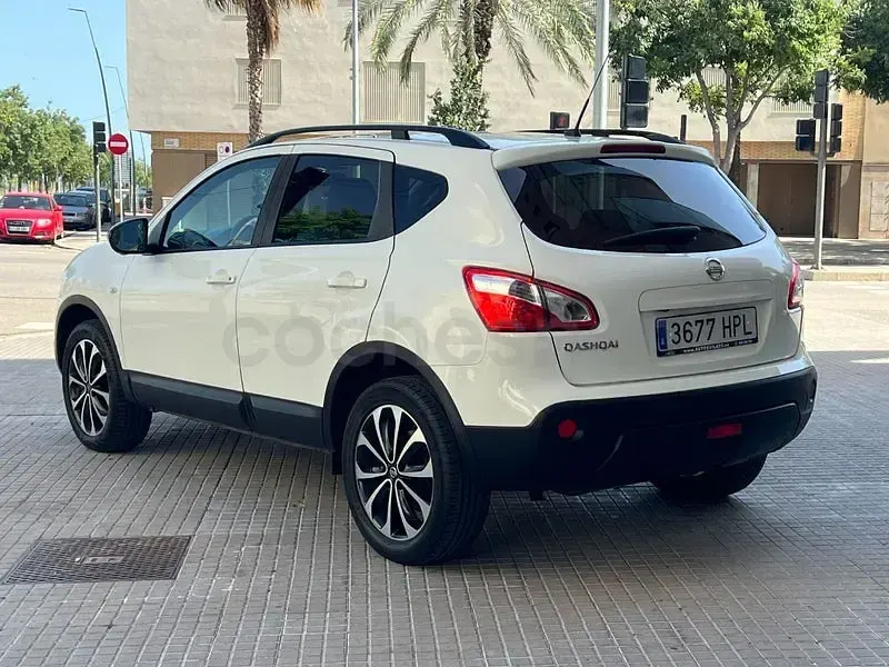 Usado Nissan Qashqai Premium Edition 117 CV (86 kW) 2013 Blanco SUV