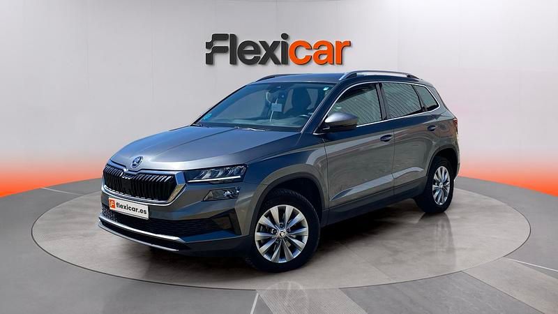 Usado Skoda Karoq Ambition 150 CV (110 kW) 2022 Azul SUV