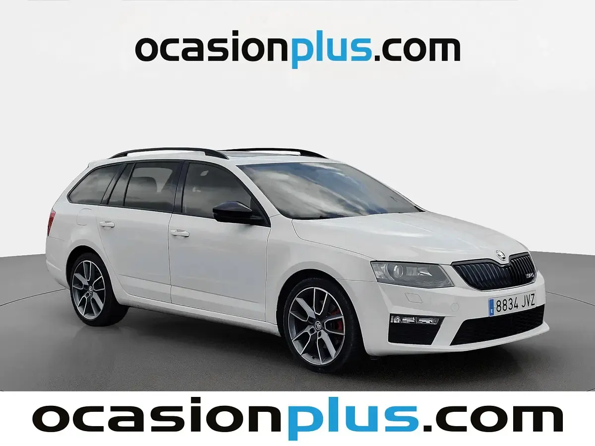Usado Skoda Octavia RS 184 CV (135 kW) 2017 Blanco Familiar