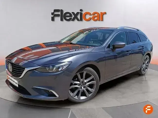 Usado Mazda 6 Luxury 150 CV (110 kW) 2016 Gris / plata Familiar