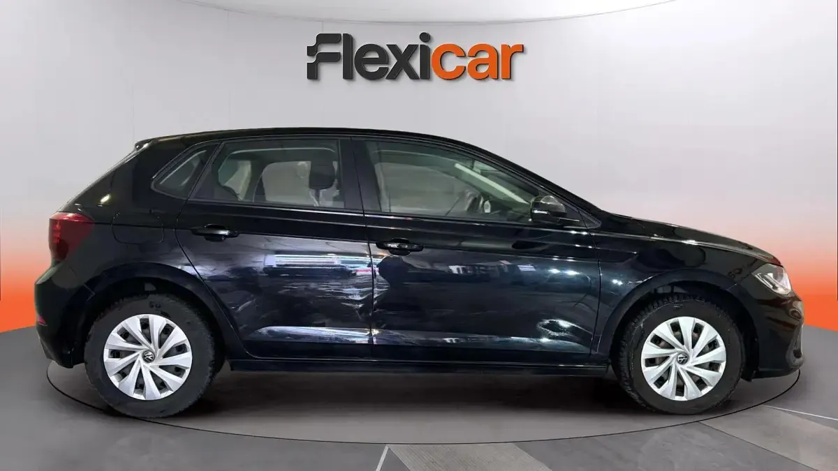 Usado VW Polo 95 CV (69 kW) 2021 Negro Utilitario