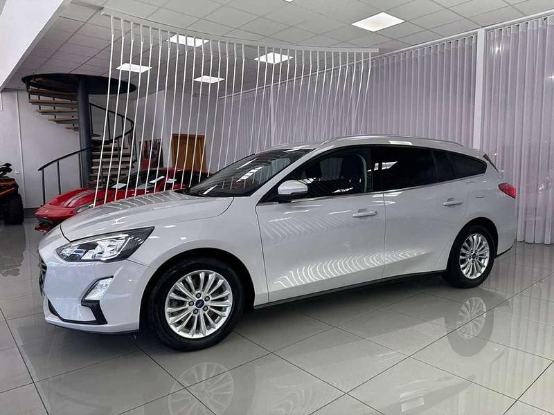 Usado Ford Focus Titanium 120 CV (88 kW) 2020 Blanco Utilitario