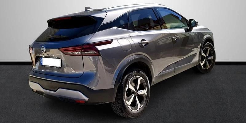 Usado Nissan Qashqai N-Connecta 140 CV (102 kW) 2022 Gris SUV