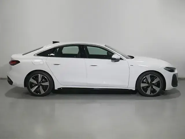 Nuevo Audi A5 S-Line 299 CV (219 kW) 2026 Blanco Berlina
