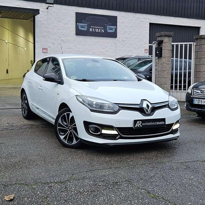 Blanco Usado 2014 Renault Mégane III Bose Edition Utilitario | 7899 € - Imagen 1/4