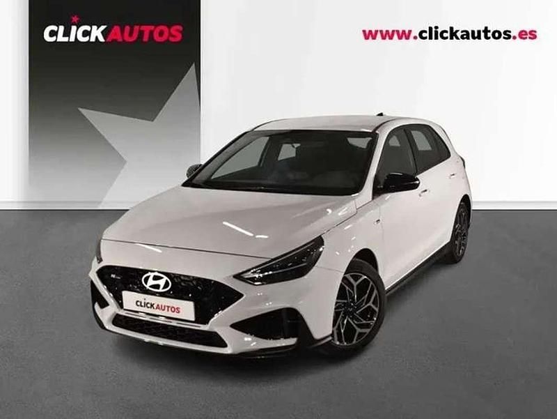 Usado Hyundai i30 N Line 97 CV (71 kW) 2025 Blanco Utilitario