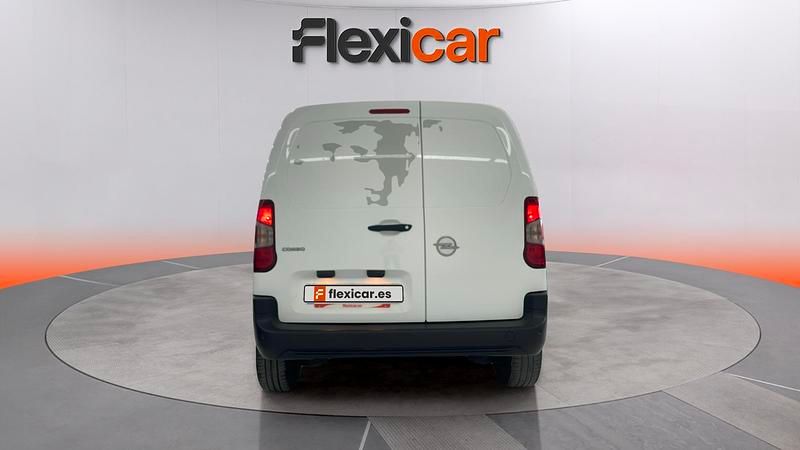 Usado Opel Combo Edition 102 CV (75 kW) 2023 Blanco Monovolumen
