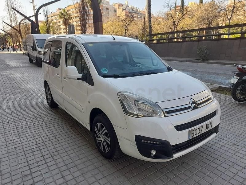 Usado Citroën Berlingo Seduction 120 CV (88 kW) 2015 Blanco Monovolumen
