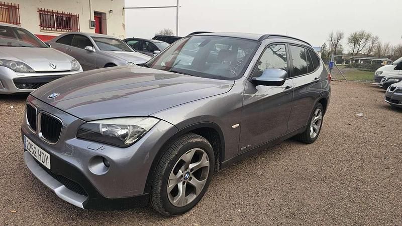 Używany BMW X1 143 KM (105 kW) 2011 Szary SUV