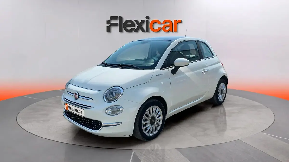 Usado Fiat 500 Dolcevita 71 CV (52 kW) 2023 Blanco Berlina