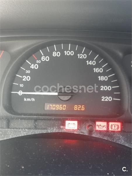 Usado Opel Vectra Edition 100 CV (73 kW) 2000 Verde Berlina