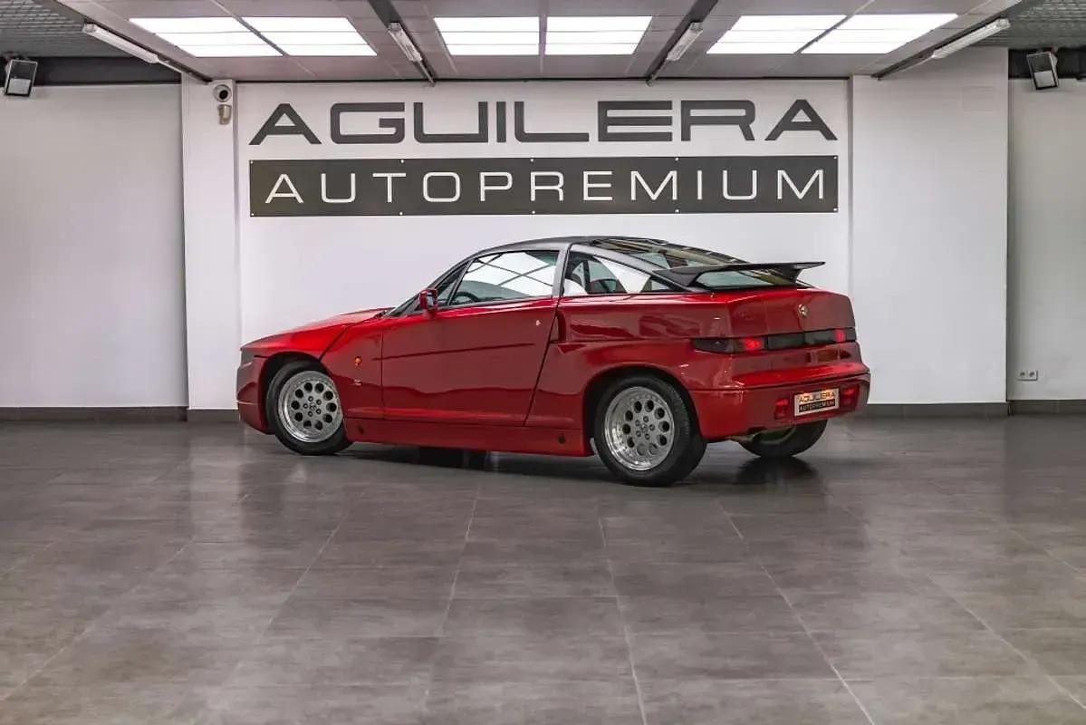 Usado Alfa Romeo SZ/RZ 210 CV (154 kW) 1989 Rojo Coupe