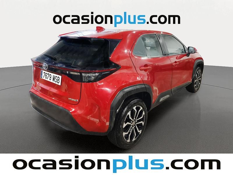 Usado Toyota Yaris Cross Active 116 CV (85 kW) 2024 Blanco SUV