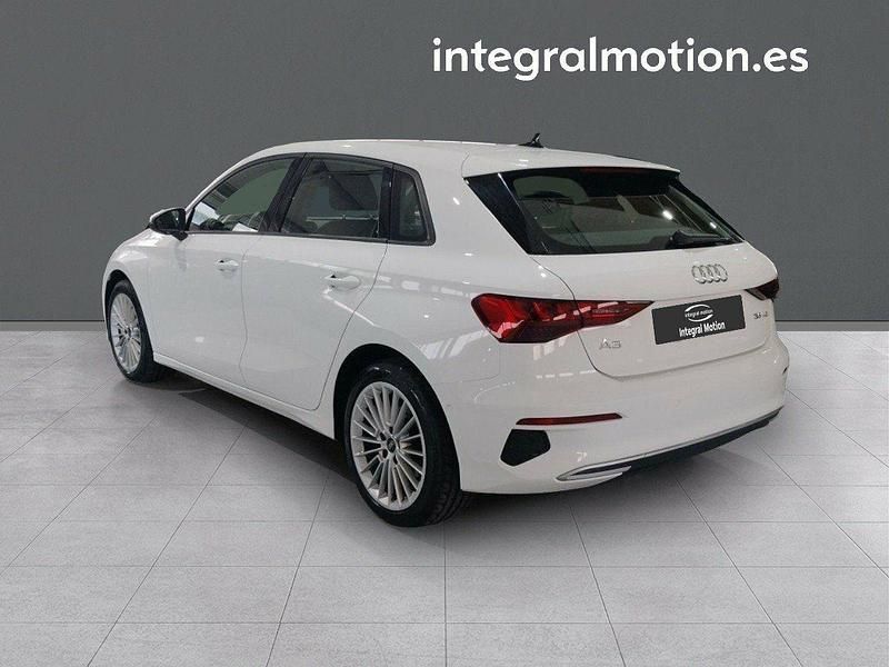 Usado Audi A3 Advanced Plus 150 HP (110 kW) 2023 Branco Sedan