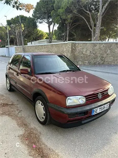 Usado VW Golf III GTI 115 CV (84 kW) 1993 Granate Berlina