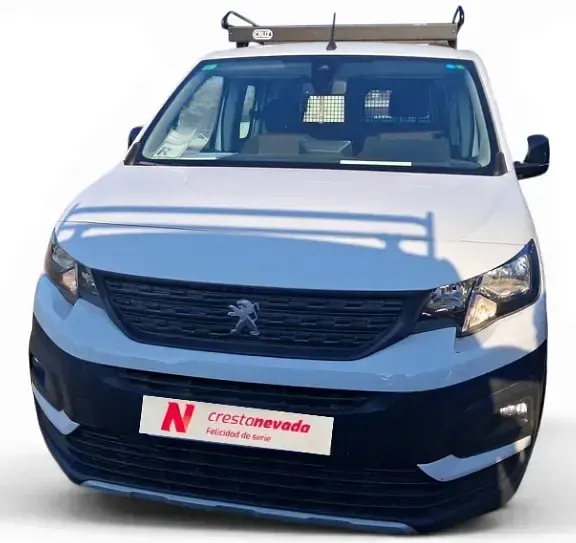 Usado Peugeot Rifter Business-Line 100 CV (73 kW) 2023 Blanco Monovolumen