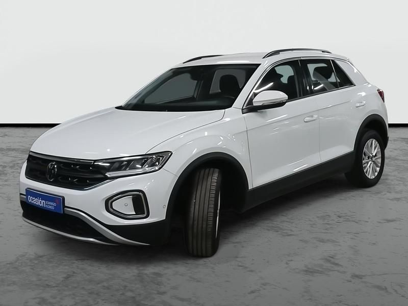 Blanco puro Usado 2023 VW T-Roc SUV | 19.990 € (Precio justo) - Imagen 1/4