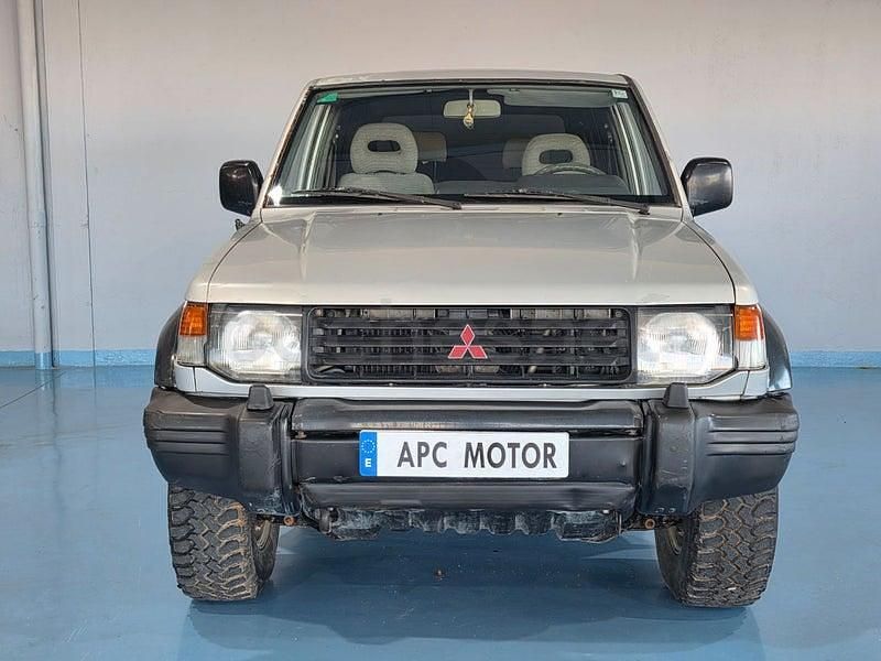 Usado Mitsubishi Montero 99 CV (72 kW) 1996 Gris / plata SUV