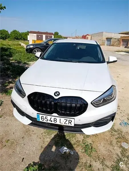 Usado BMW 118 136 CV (100 kW) 2022 Blanco Utilitario