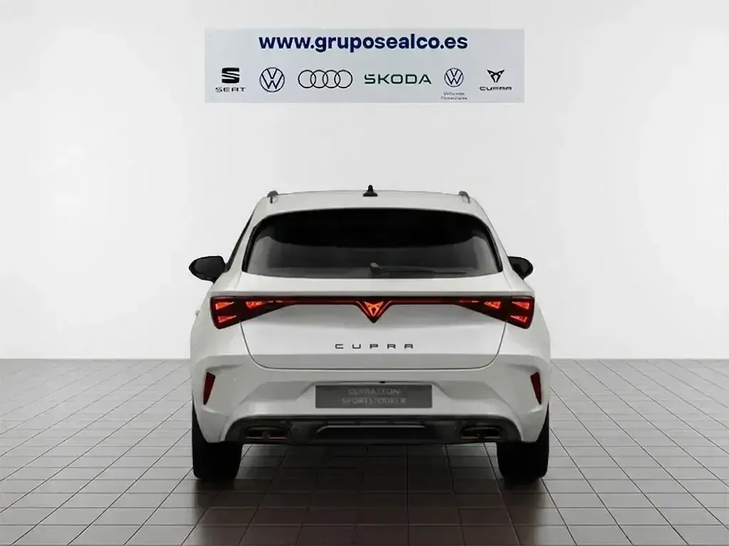Nuevo Cupra Leon 150 CV (110 kW) 2026 Blanco Familiar