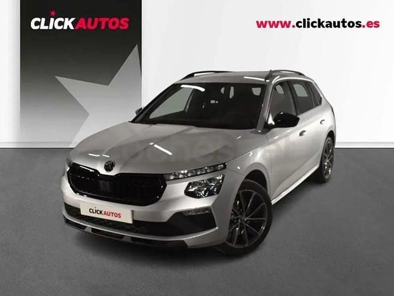 Usado Skoda Kamiq Sport 115 CV (84 kW) 2025 Gris / plata SUV