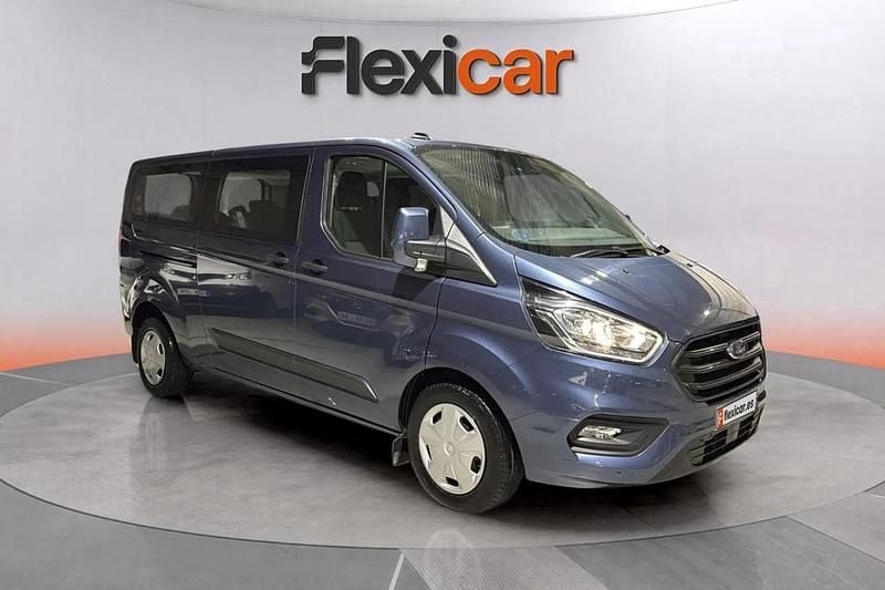 Azul Usado 2023 Ford Transit Custom Trend Familiar | 27.890 € (Buen precio) - Imagen 1/4
