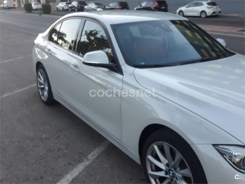 Usado BMW 330e Luxury Line 252 CV (185 kW) 2016 Blanco Berlina