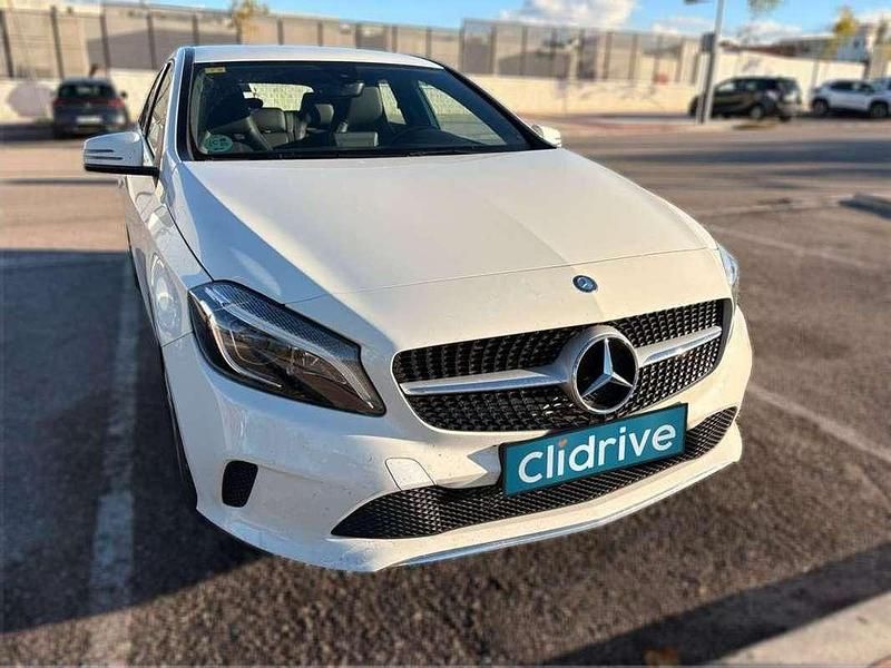 Usado Mercedes A180 Style 2016 Blanco Berlina