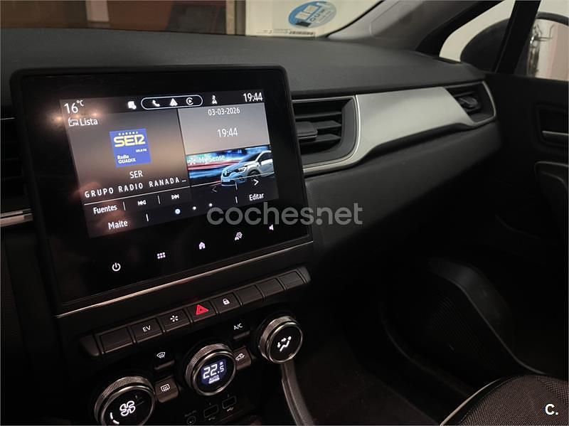 Usado Renault Captur Engineered 145 CV (106 kW) 2022 Rojo SUV