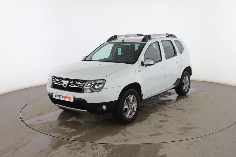 Blanco Usado 2014 Dacia Duster Lauréate SUV | 12.099 € (Precio justo) - Imagen 1/3