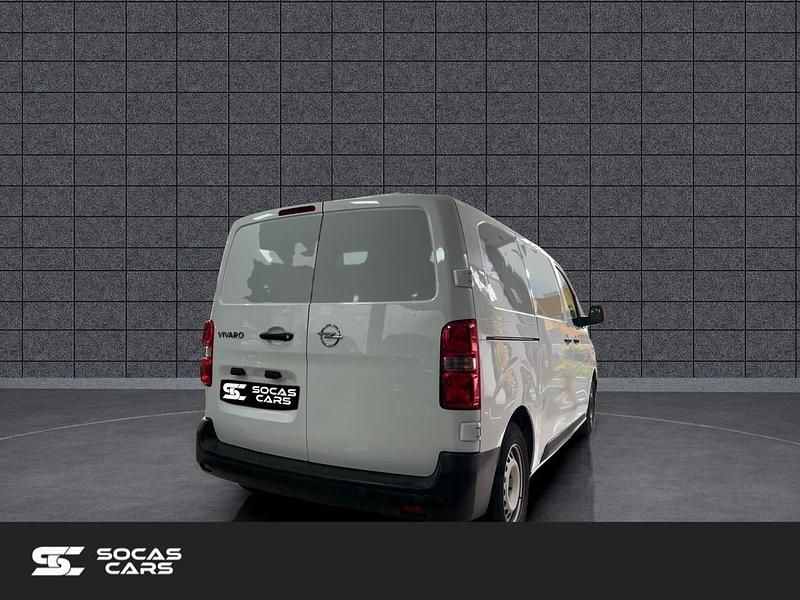 Usado Opel Vivaro 102 HP (75 kW) 2022 Branco Monovolume