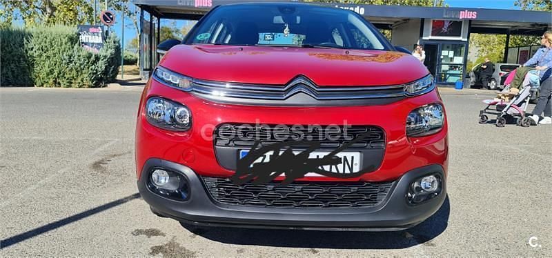Usado Citroën C3 Feel 82 CV (60 kW) 2018 Rojo Utilitario