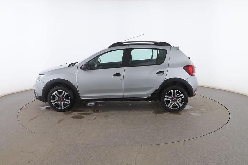 Usado Dacia Sandero 90 CV (66 kW) 2019 Plata Utilitario