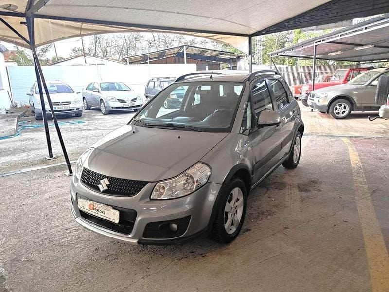 Plateado Usado 2010 Suzuki SX4 GL SUV | 6600 € (Super precio) - Imagen 1/4
