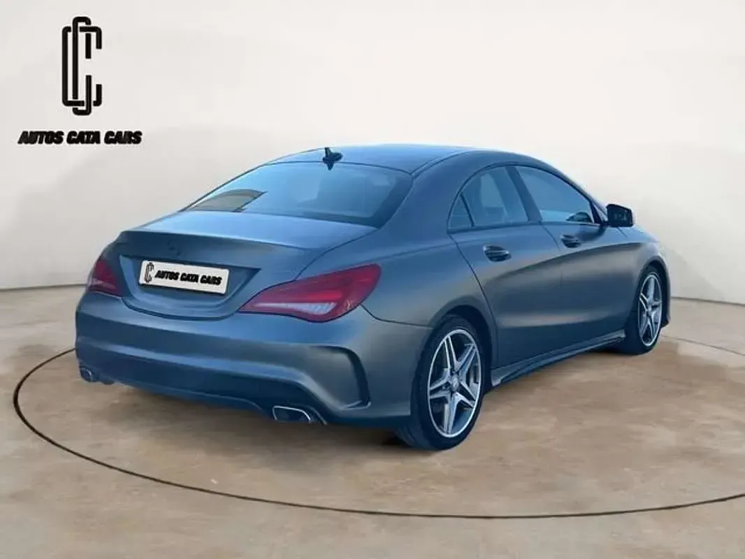 Usado Mercedes CLA200 AMG line 136 CV (100 kW) 2016 Gris Coupe