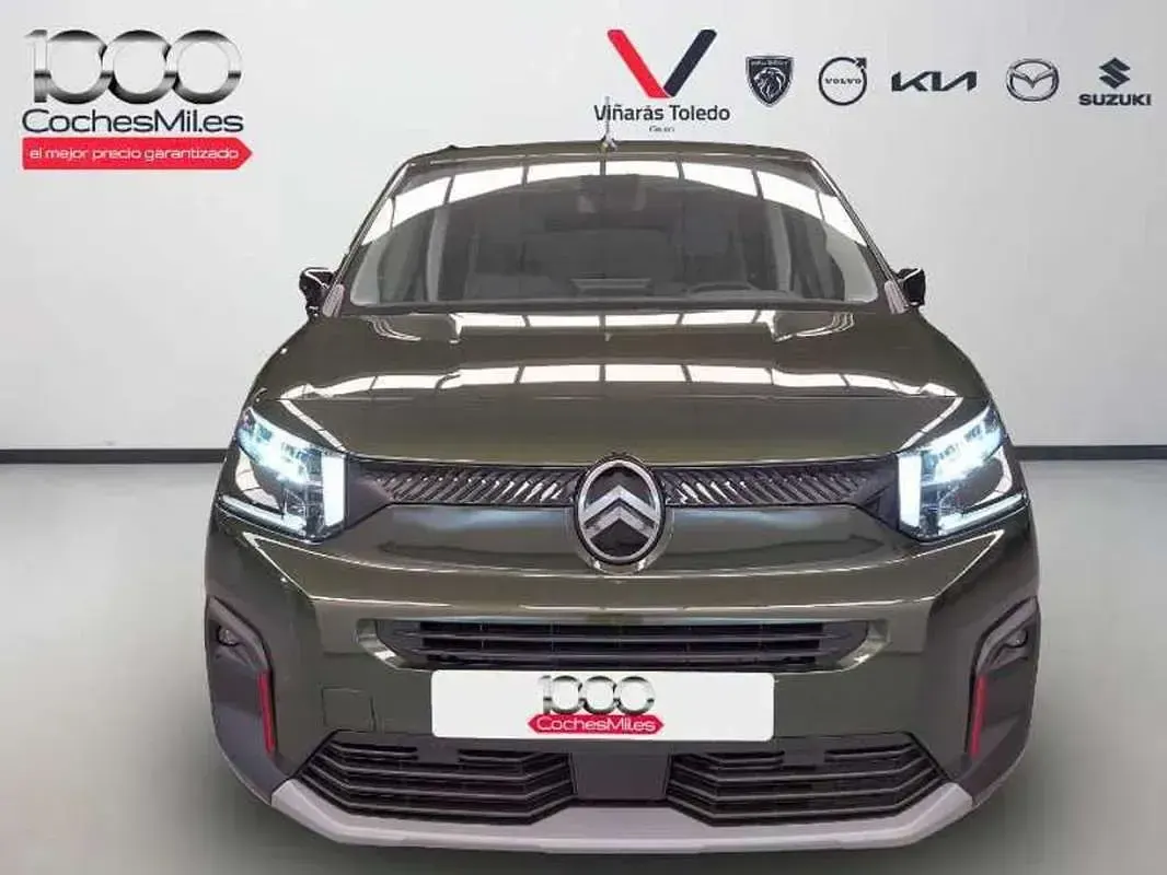 Nuevo Citroën Berlingo 131 CV (96 kW) 2025 Verde Monovolumen