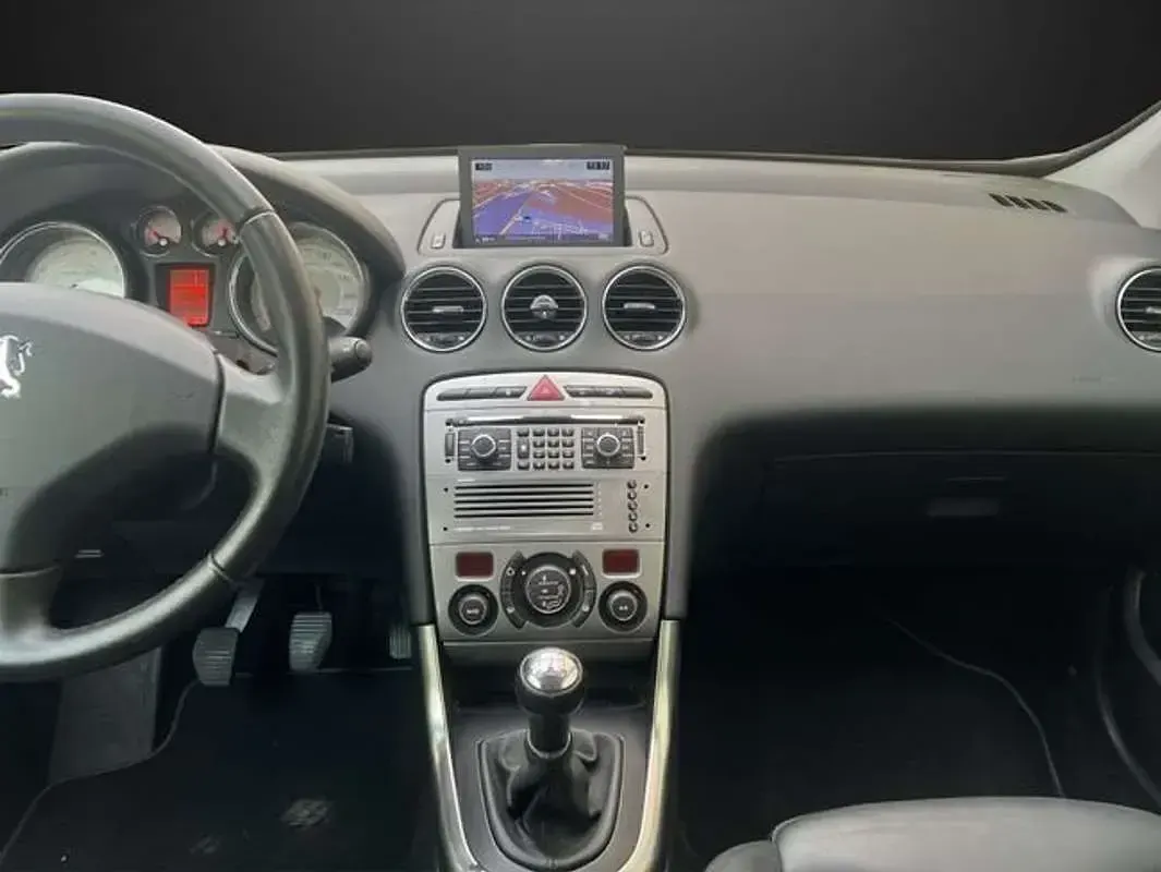 Usado Peugeot 308 GT 150 CV (110 kW) 2008 Negro Utilitario