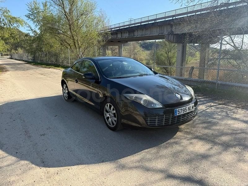 Usado Renault Laguna Coupé 150 CV (110 kW) 2011 Negro Coupe