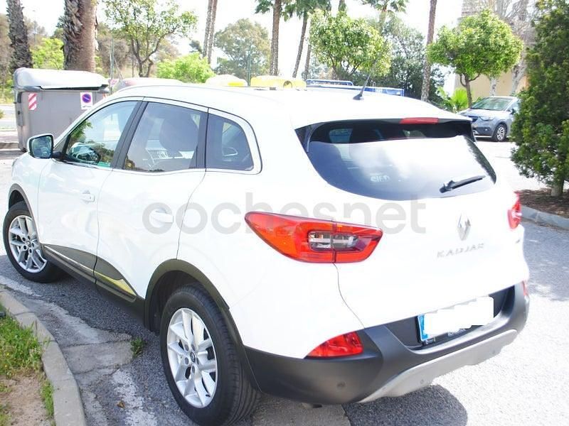 Usado Renault Kadjar Zen 110 CV (80 kW) 2016 Blanco SUV
