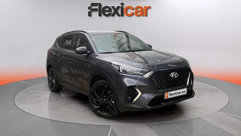 Usado Hyundai Tucson N Line 136 CV (100 kW) 2019 Gris SUV