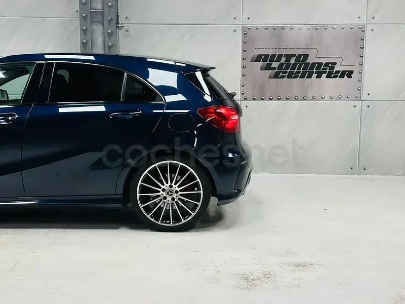 Usado Mercedes A250 218 CV (160 kW) 2017 Azul Berlina