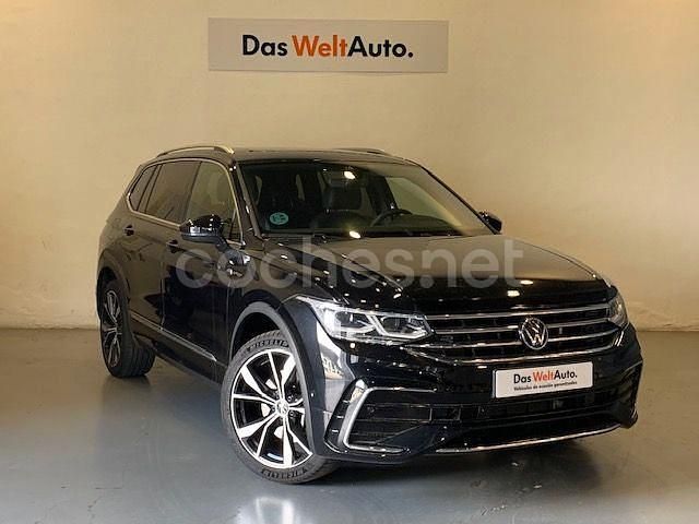 Negro Usado 2024 VW Tiguan Allspace R-line SUV | 44.900 € (Un poco caro) - Imagen 1/4