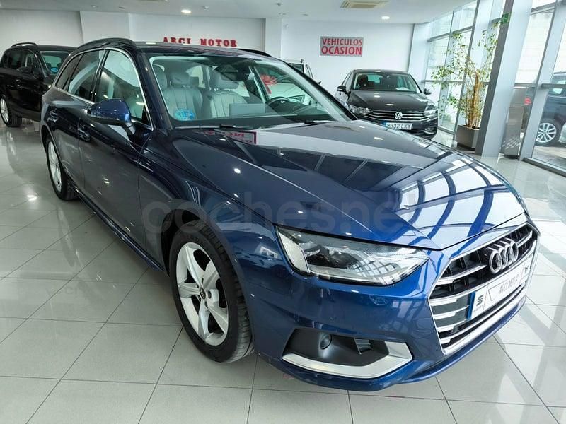 Usado Audi A4 Advanced Plus 163 CV (119 kW) 2021 Azul Familiar