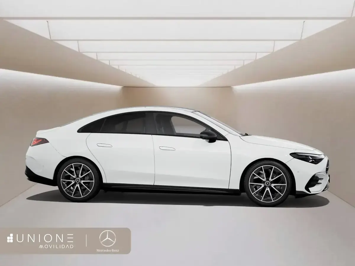 Nuevo Mercedes CLA220 102 CV (75 kW) 2025 Blanco Berlina