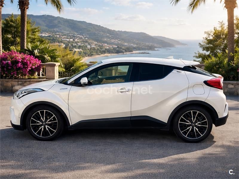 Usado Toyota C-HR Advance 122 CV (89 kW) 2018 Blanco SUV