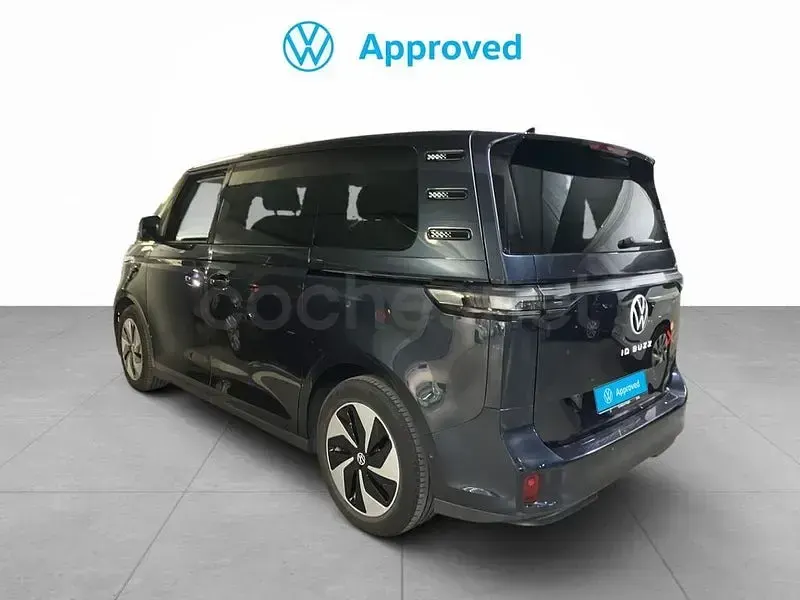 Begagnad VW ID. Buzz 2025 Eléctrico Minibuss
