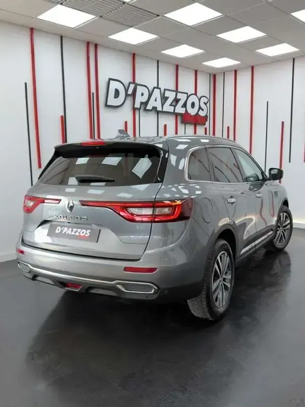 Usado Renault Koleos Zen 131 CV (96 kW) 2017 Gris SUV