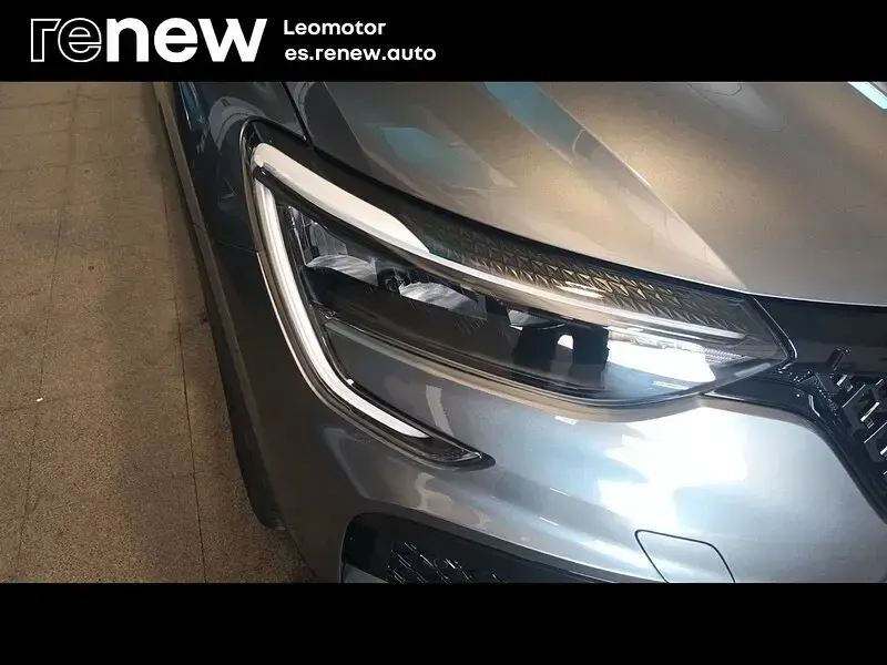 Usado Renault Arkana Techno 145 CV (106 kW) 2025 Gris SUV