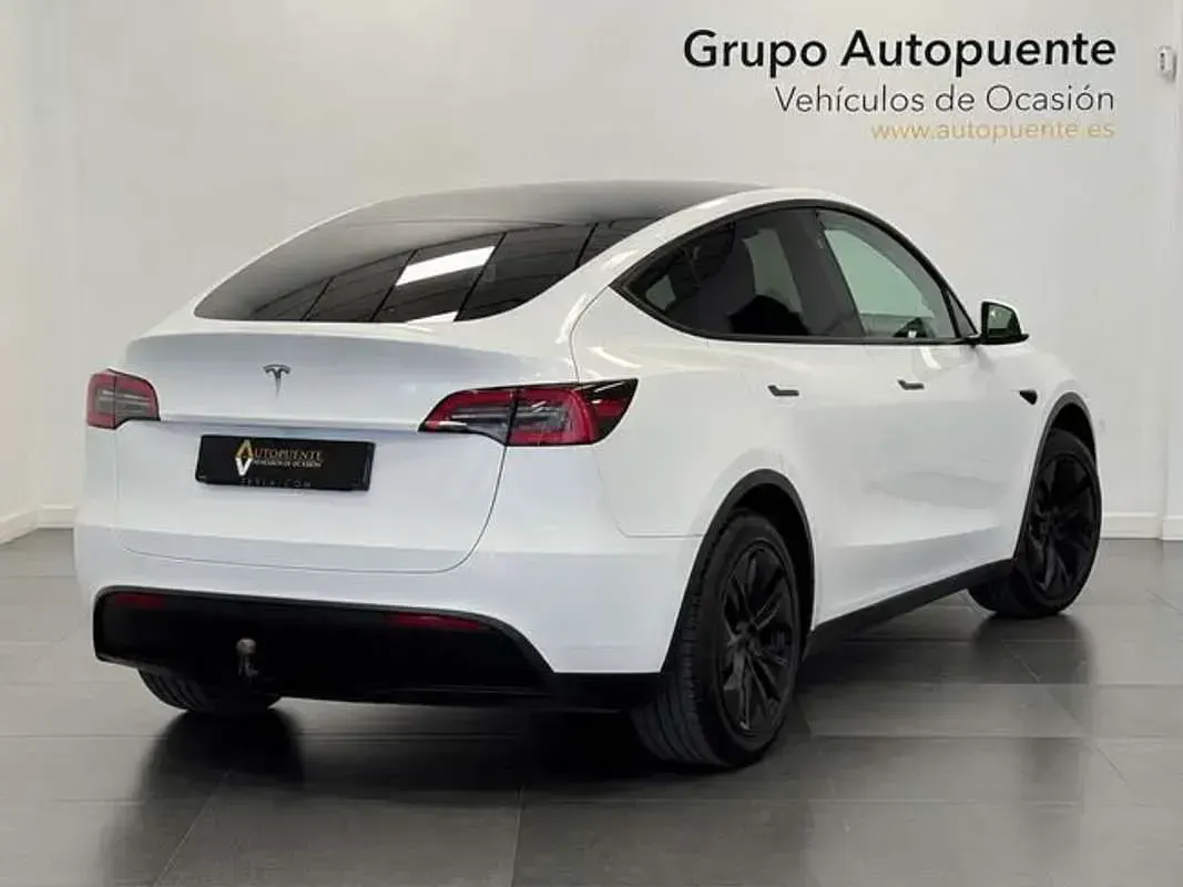 Usado Tesla Model Y 258 kW (351 CV) 2024 Blanco SUV