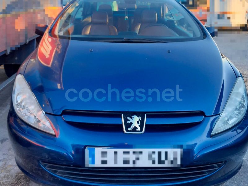Azul Usado 2004 Peugeot 307 CC Descapotable | 3100 € (Buen precio) - Imagen 1/4